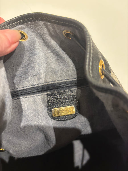 Gucci Supreme Monogram Bucket Bag