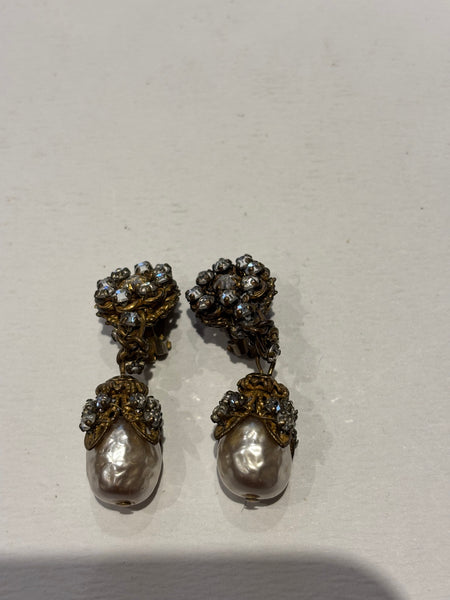 Miriam Haskell Mid-Century signed clip-on Earrings