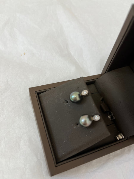 Birks Tahitian Pearl and Diamond in 18 kt White Gold with Original Boxes