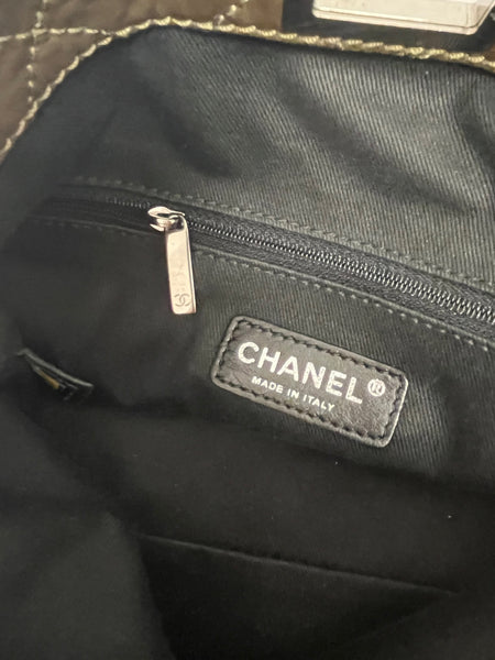 Chanel 1989 Brown Calfskin Leather Handbag w/Entrupy Certificate