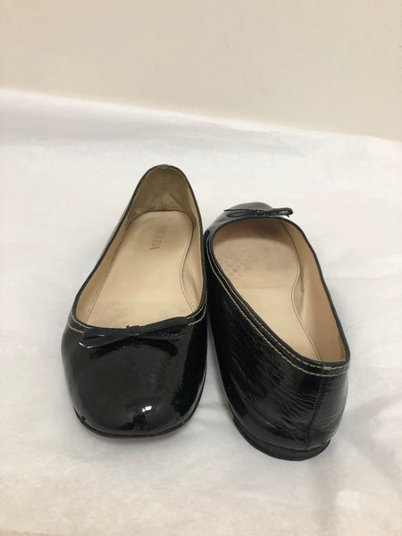 Prada Black Patent Leather Shoes 38